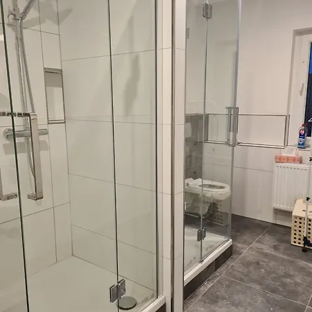 Work & In * Rodenbach (Main-Kinzig)